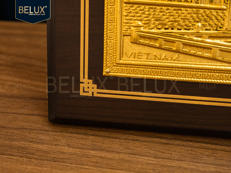 Hộp tranh Khuê Văn Các bằng đồng 22x17cm mạ vàng 24k